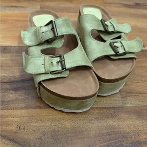 Stylish Green Platform Sandals